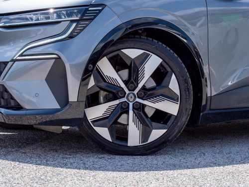 Renault Mégane E-Tech - Photo 3