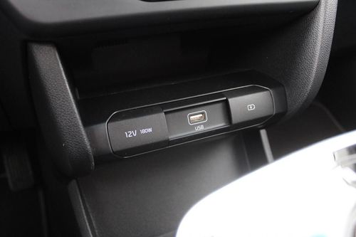 Kia e-Niro - Photo 26
