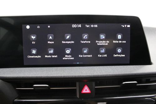 Kia EV6 - Photo 23