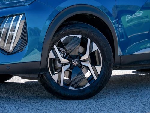 Peugeot e-2008 - Photo 3