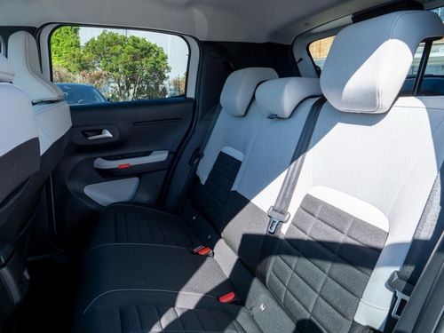 Citroen e-C3 - Photo 25