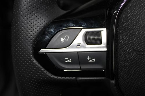 Peugeot e-2008 - Photo 14