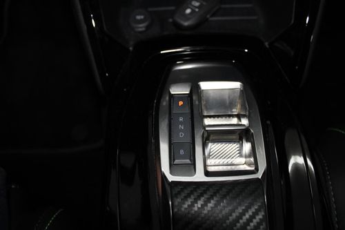 Peugeot e-2008 - Photo 17