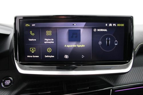 Peugeot e-2008 - Photo 23