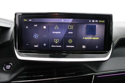 Peugeot e-2008 - Photo 21