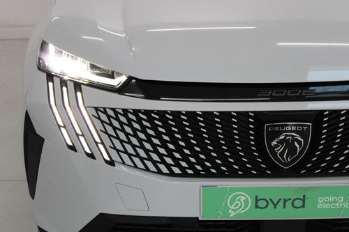 Peugeot E-3008 - Photo 3