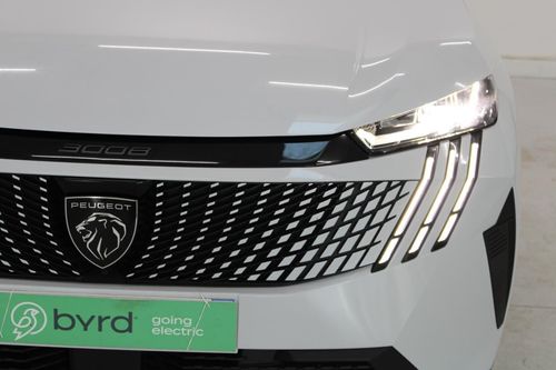 Peugeot E-3008 - Photo 4