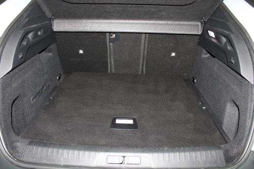 Peugeot E-3008 - Photo 8