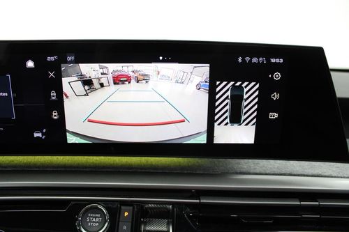 Peugeot E-3008 - Photo 23