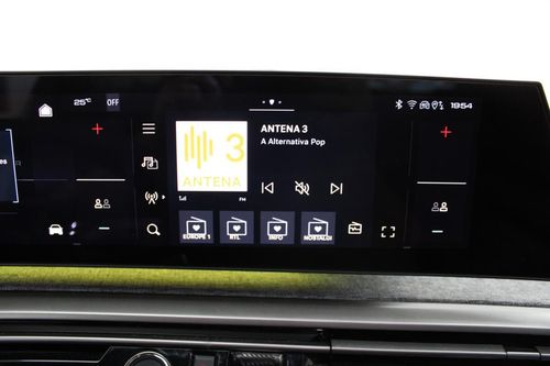 Peugeot E-3008 - Photo 26