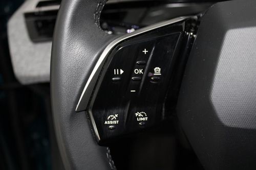 Peugeot E-3008 - Photo 14