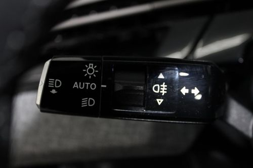 Peugeot E-3008 - Photo 16
