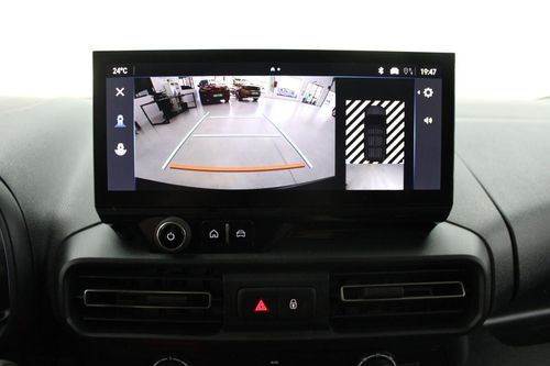Opel Combo - Photo 20