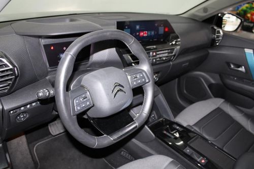 Citroen e-C4 - Photo 10