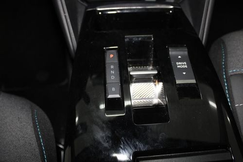 Citroen e-C4 - Photo 18