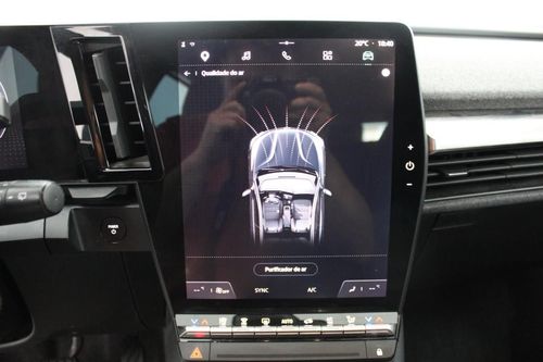 Renault Mégane E-Tech - Photo 24