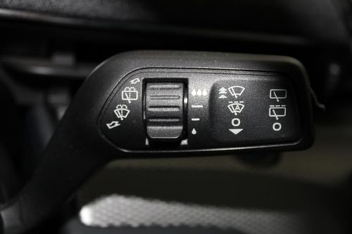 Ford Mustang Mach-E - Photo 19