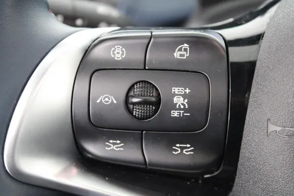 BYD Atto 3 - Photo 11