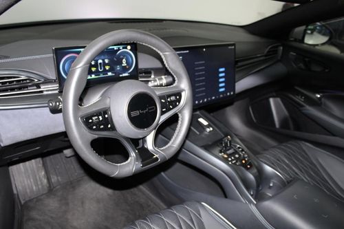 BYD Seal - Photo 11