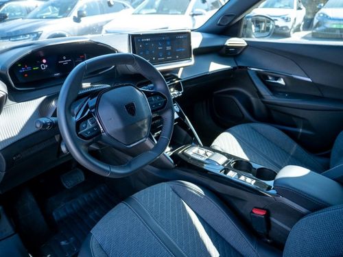 Peugeot e-2008 - Photo 21