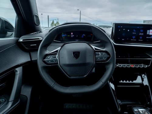 Peugeot e-2008 - Photo 28