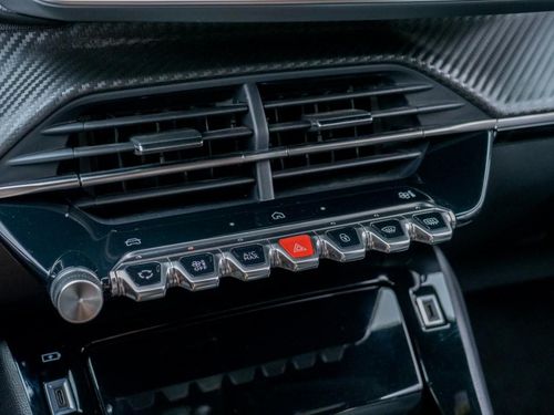 Peugeot e-2008 - Photo 35