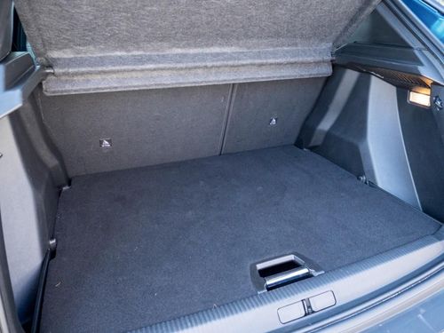 Peugeot e-2008 - Photo 14