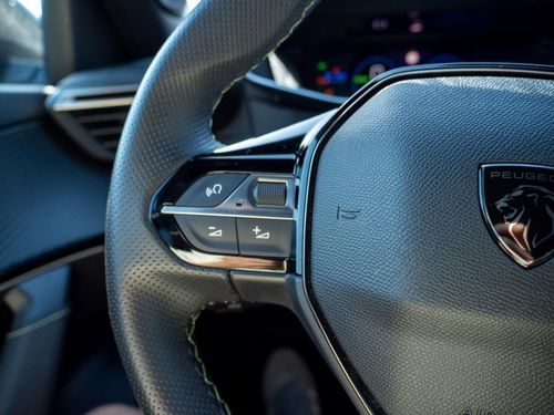 Peugeot e-2008 - Photo 28