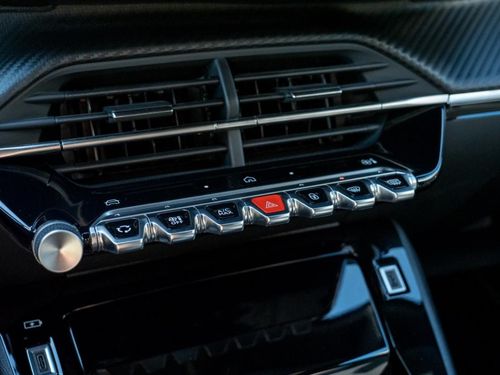 Peugeot e-2008 - Photo 34