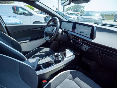 Kia EV6 - Photo 18
