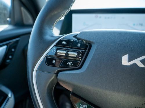 Kia EV6 - Photo 32