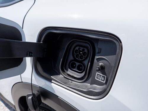 Citroen e-C4 - Photo 10
