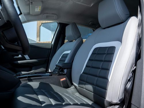 Citroen e-C4 - Photo 23