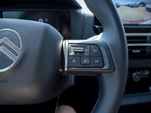 Citroen e-C4 - Photo 30