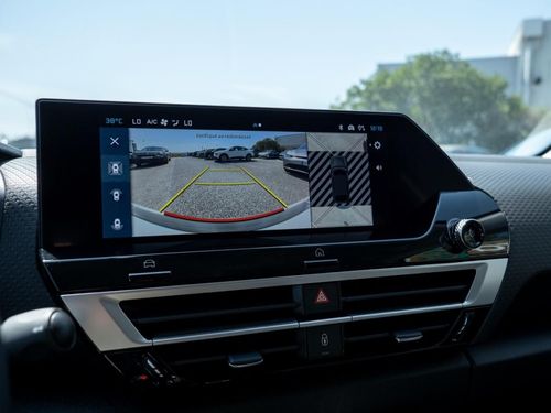 Citroen e-C4 - Photo 32
