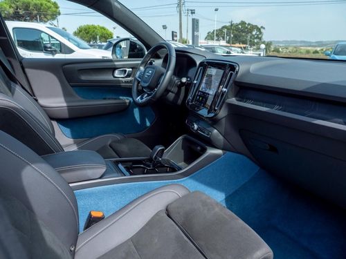 Volvo XC 40 - Photo 19