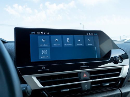 Citroen e-C4 - Photo 35