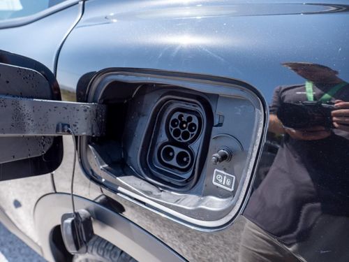 Citroen e-C4 - Photo 9