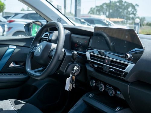 Citroen e-C4 - Photo 18