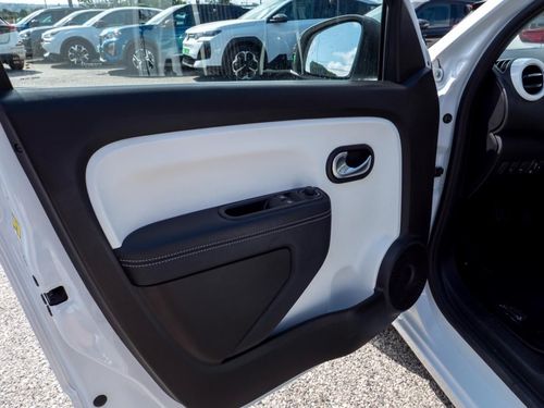 Renault Twingo - Photo 18