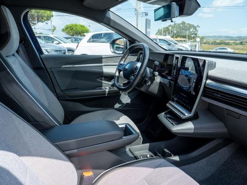 Renault Mégane E-Tech - Photo 16