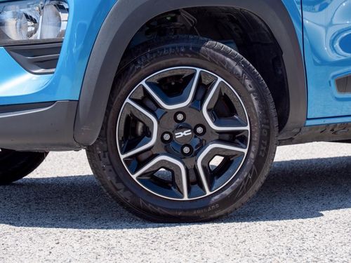 Dacia Spring - Photo 3