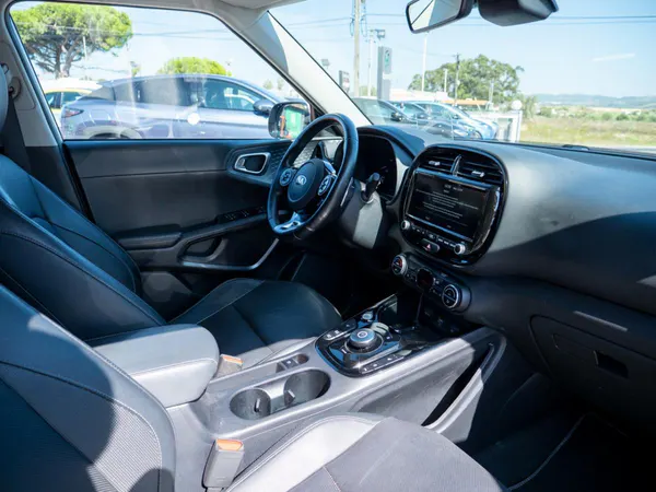 Kia e-Soul - Photo 17