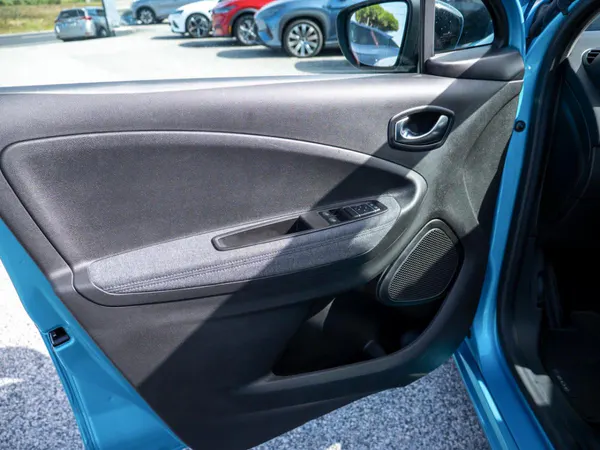 Renault Zoe - Photo 20
