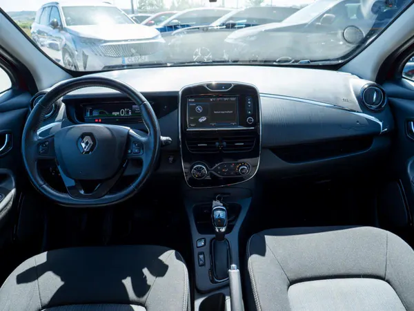 Renault Zoe - Photo 25