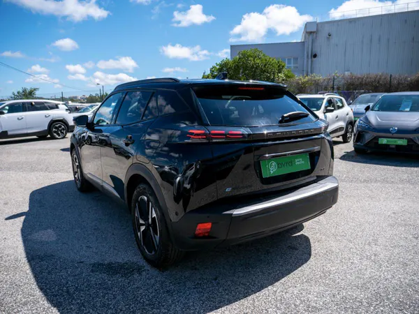 Peugeot e-2008 - Photo 9