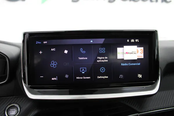 Peugeot e-2008 - Photo 20