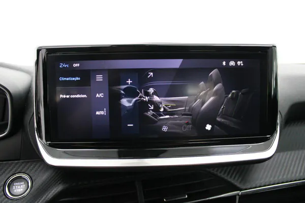 Peugeot e-2008 - Photo 23