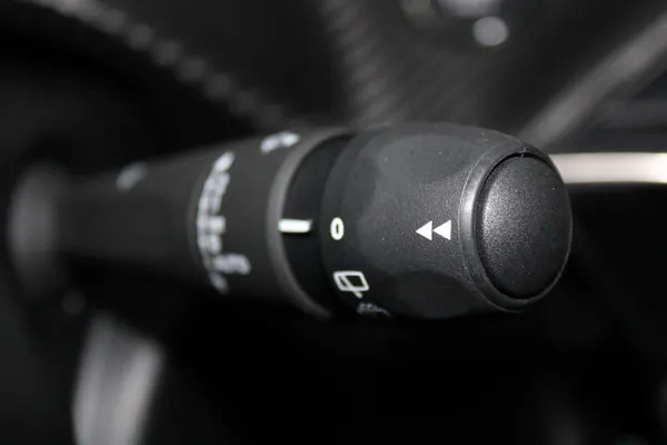 Peugeot e-2008 - Photo 18