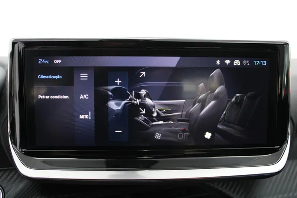 Peugeot e-2008 - Photo 26